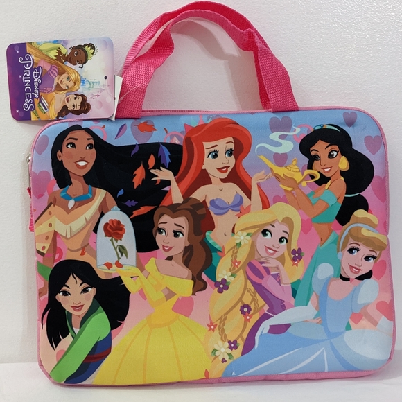 NWT Disney Princess Padded Laptop Case, Utility Case - Picture 1 of 4